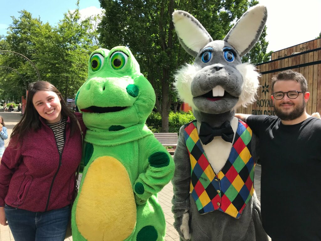 unge fra husrum silkeborg på tur i djurs sommerland